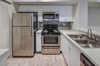 Upscale Stainless Steel Appliances at Heritage Cove, Florida, 34997